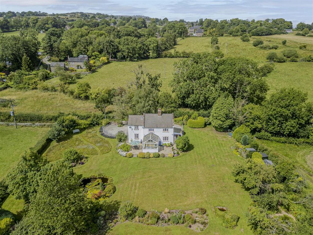 Property photo 1 of 50 Outside