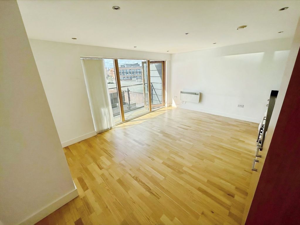 Property photo 1 of 6 Picture No. 08