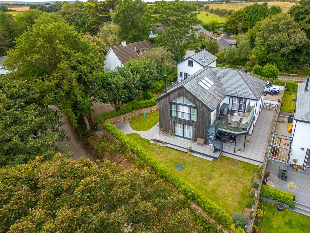 Property photo 1 of 49 Shelleys, Polgarth Farm, Crowntown, Tr13 0Aa-01.Jp