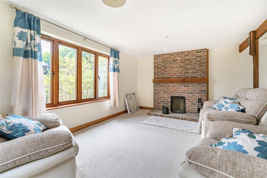 Property photo 2 of 14 Picture No. 07