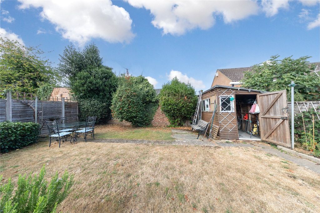 Property photo 2 of 23 Picture No. 19