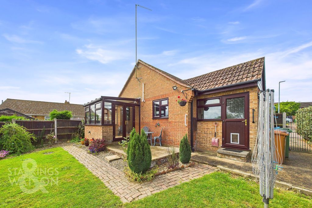 Property photo 1 of 21