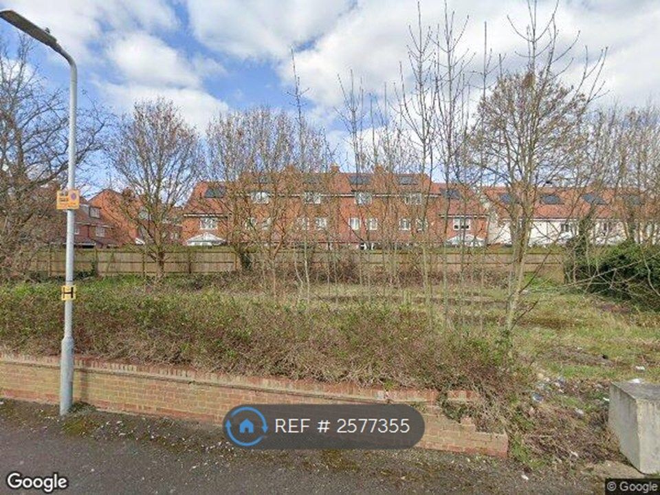 Property photo 1 of 1