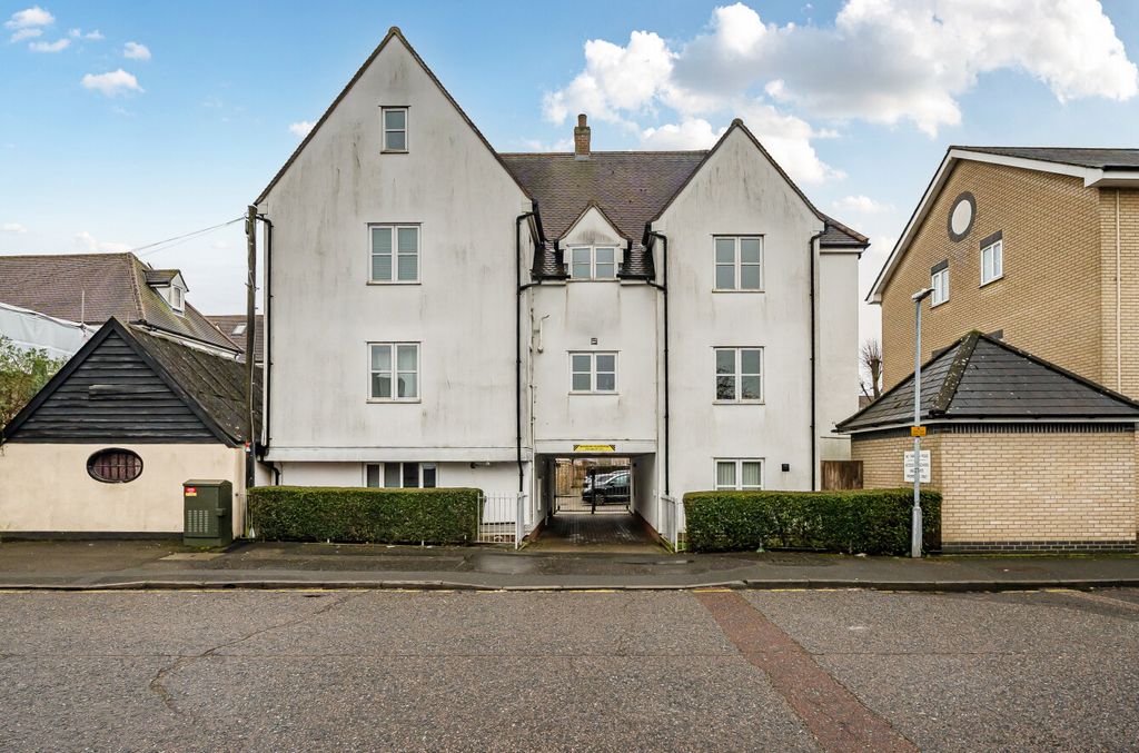 Property photo 1 of 13 1415284-19-69972E...