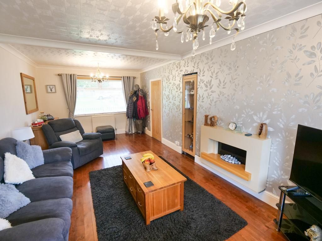 Property photo 2 of 14 Living Room