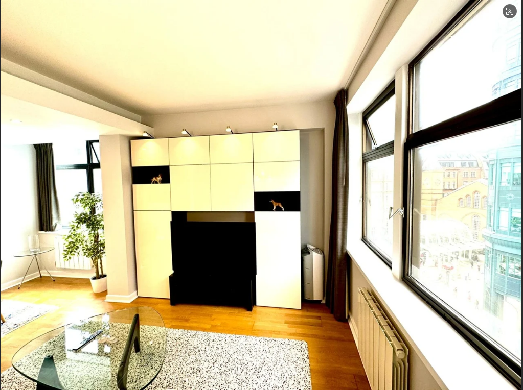 Property photo 3 of 10