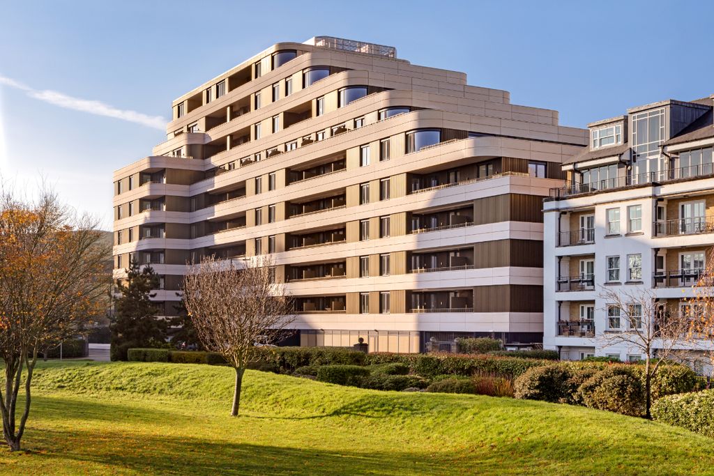 Property photo 1 of 18 Ab_Quayside_Chelsea_Riverview_04.Jpg