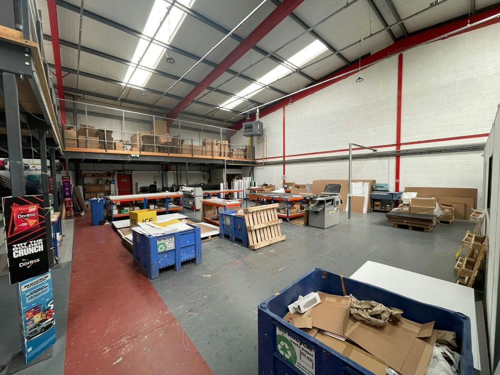 Property photo 3 of 7 Tce Unit 9  2.Jpg