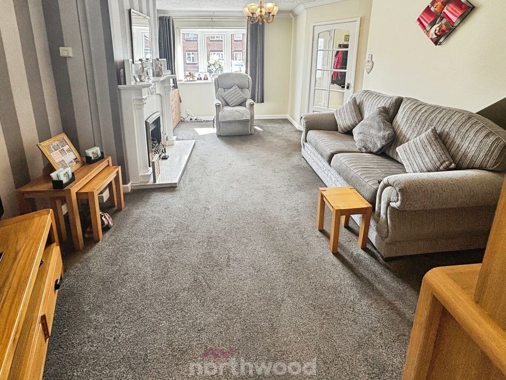 Property photo 3 of 23