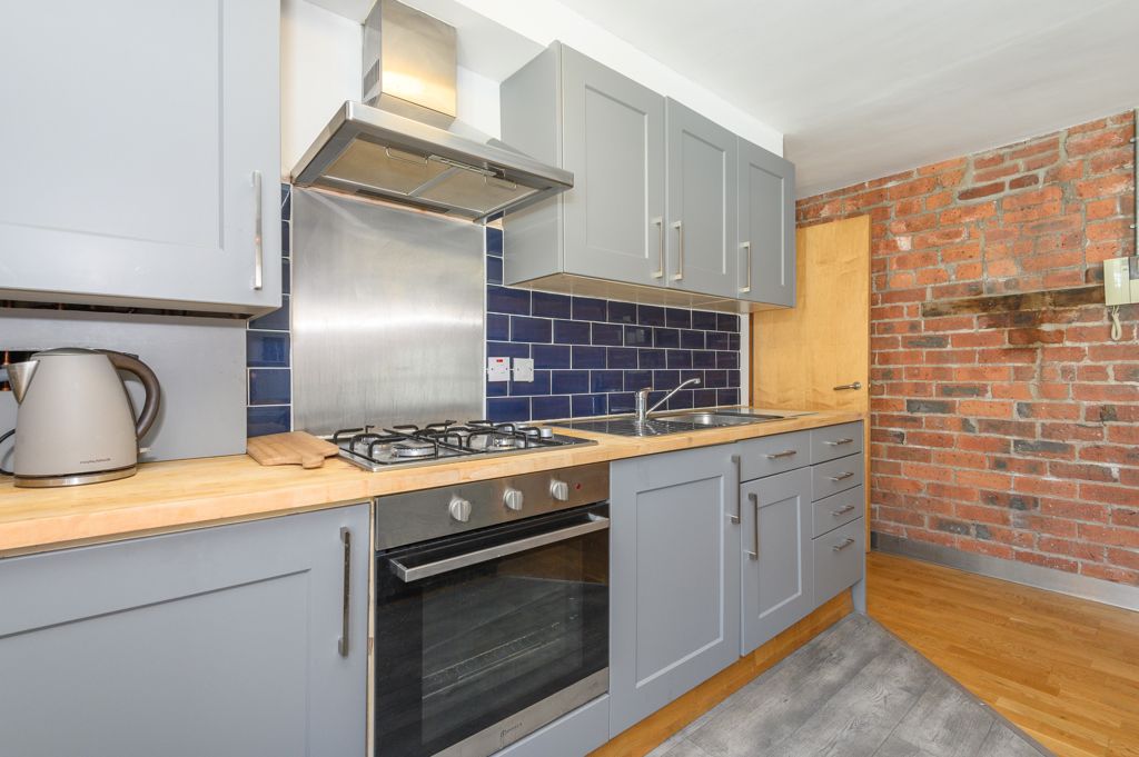 Property photo 3 of 10 Jpg
