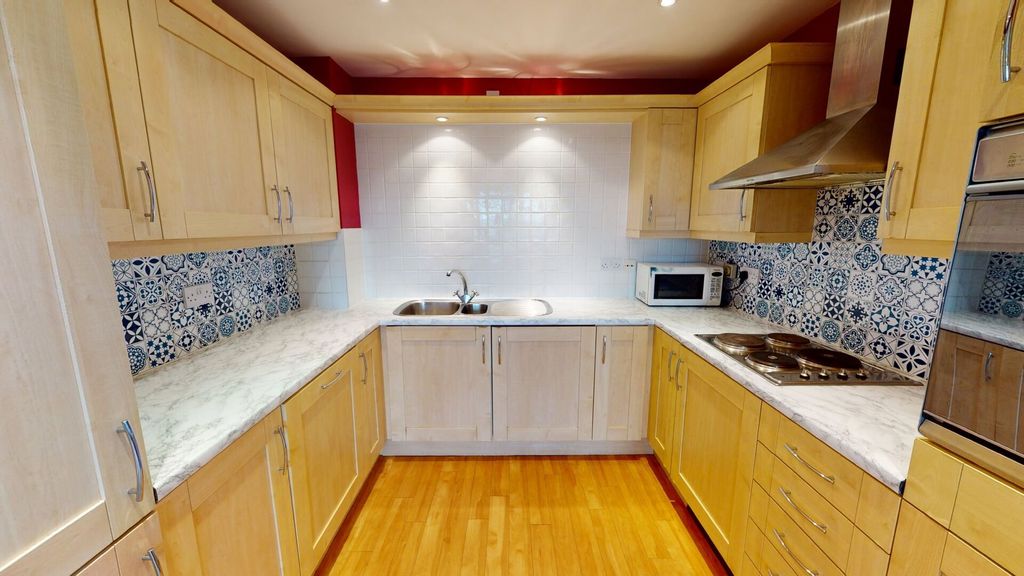 Property photo 3 of 8 Img_1122_1_Original.Jpg