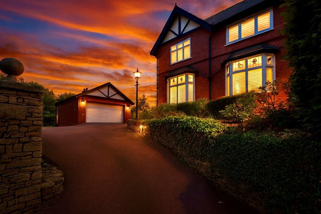 Property photo 1 of 38 (Main)