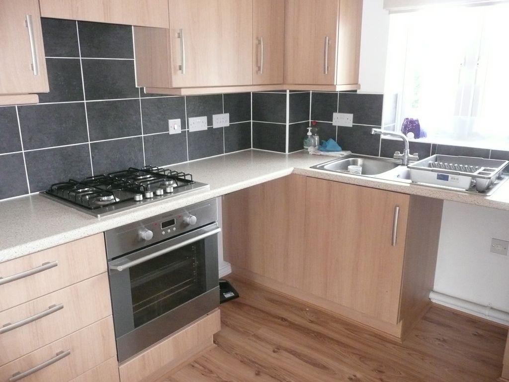 Property photo 3 of 5