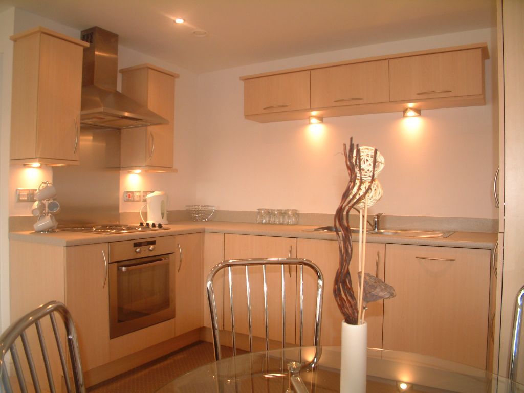Property photo 1 of 6 Kitchen.Jpg
