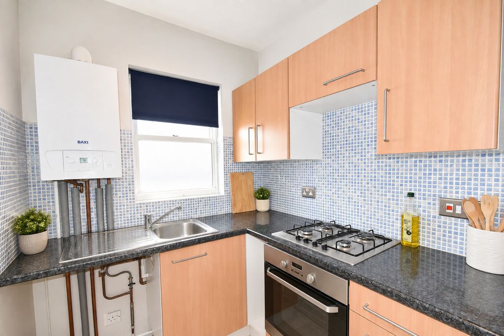 Property photo 2 of 4
