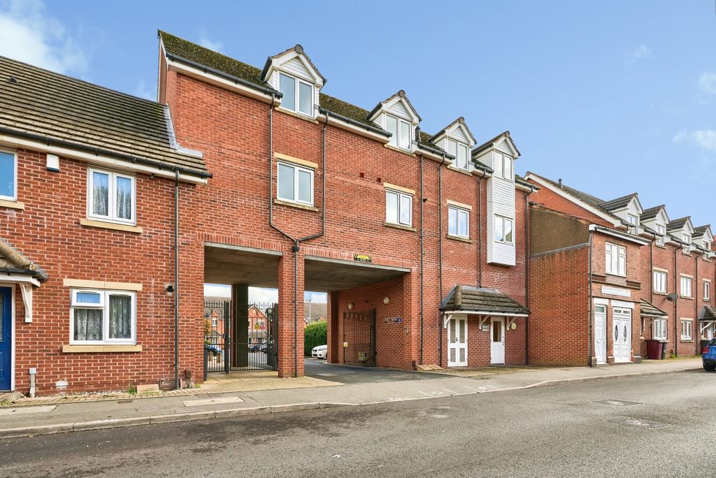 Property photo 1 of 19 Pbox-Img.Jpg
