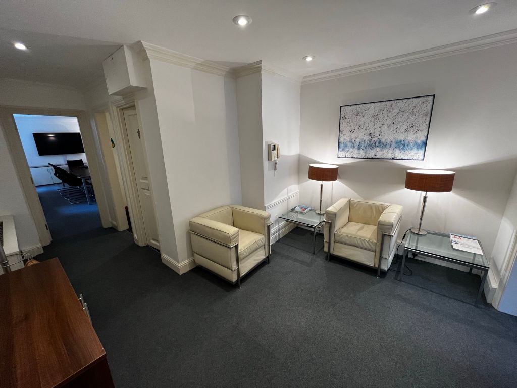 Property photo 2 of 6