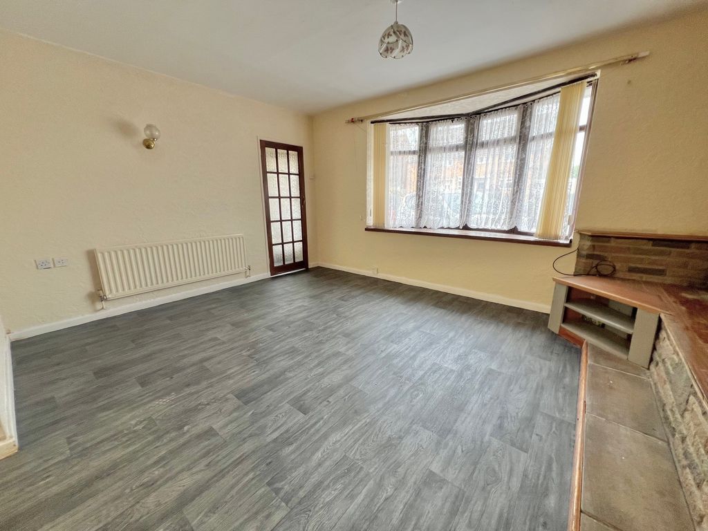 Property photo 2 of 10 Reception Room
