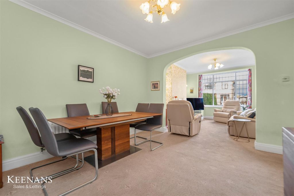 Property photo 3 of 38 5.Jpg