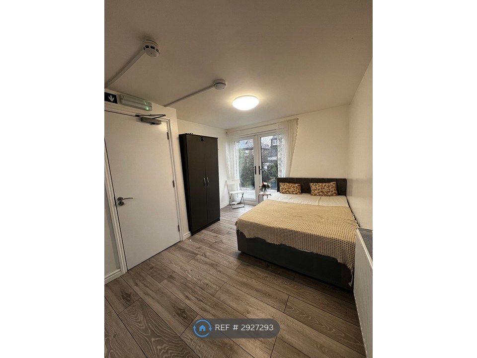 Property photo 1 of 4