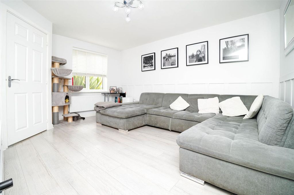 Property photo 3 of 20 Photo-2.Jpg