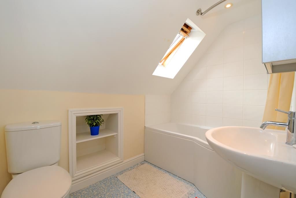Property photo 3 of 9 Internal View