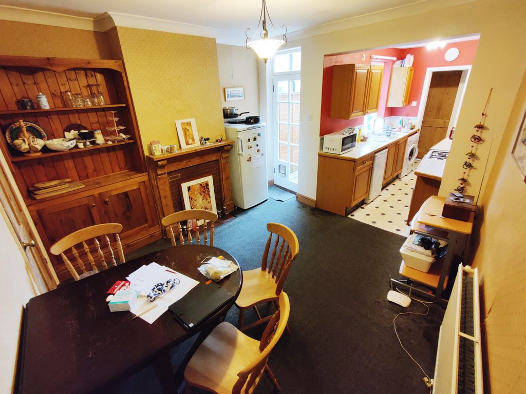 Property photo 3 of 10 Image