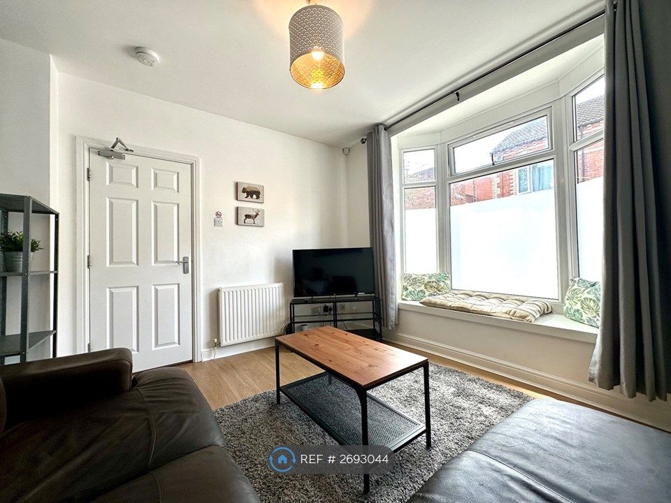 Property photo 3 of 17