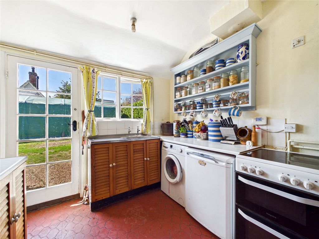 Property photo 2 of 19 Picture No. 08