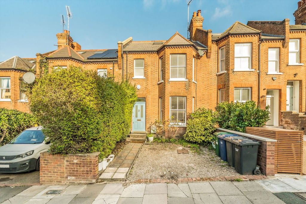 Property photo 1 of 9