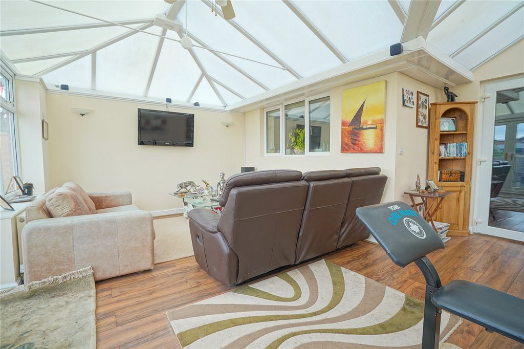 Property photo 3 of 14 Picture No. 07