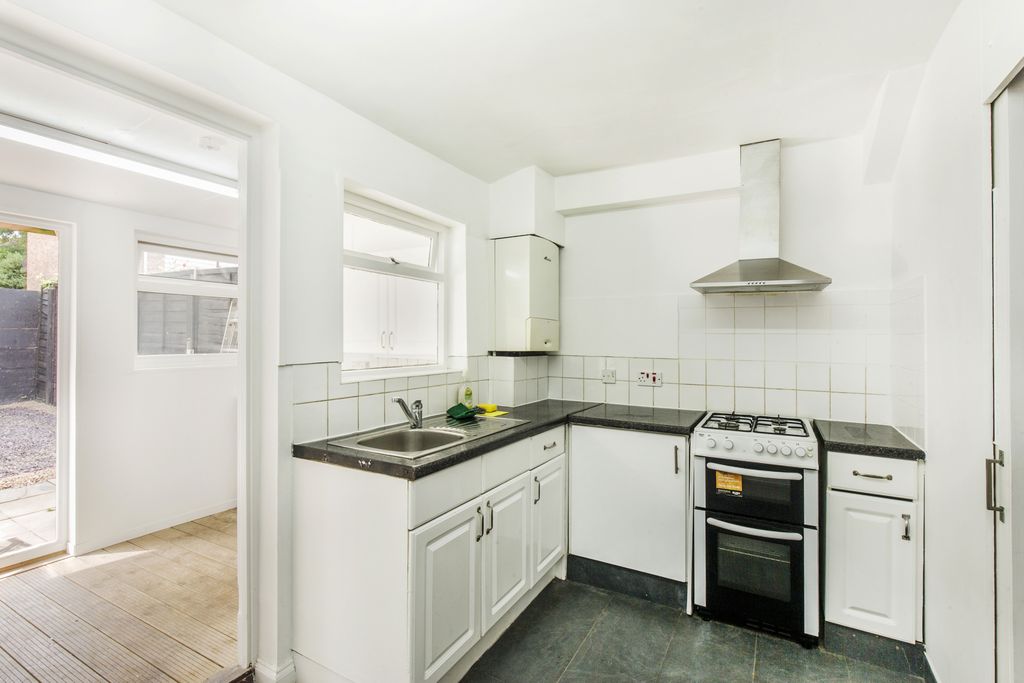 Property photo 1 of 26