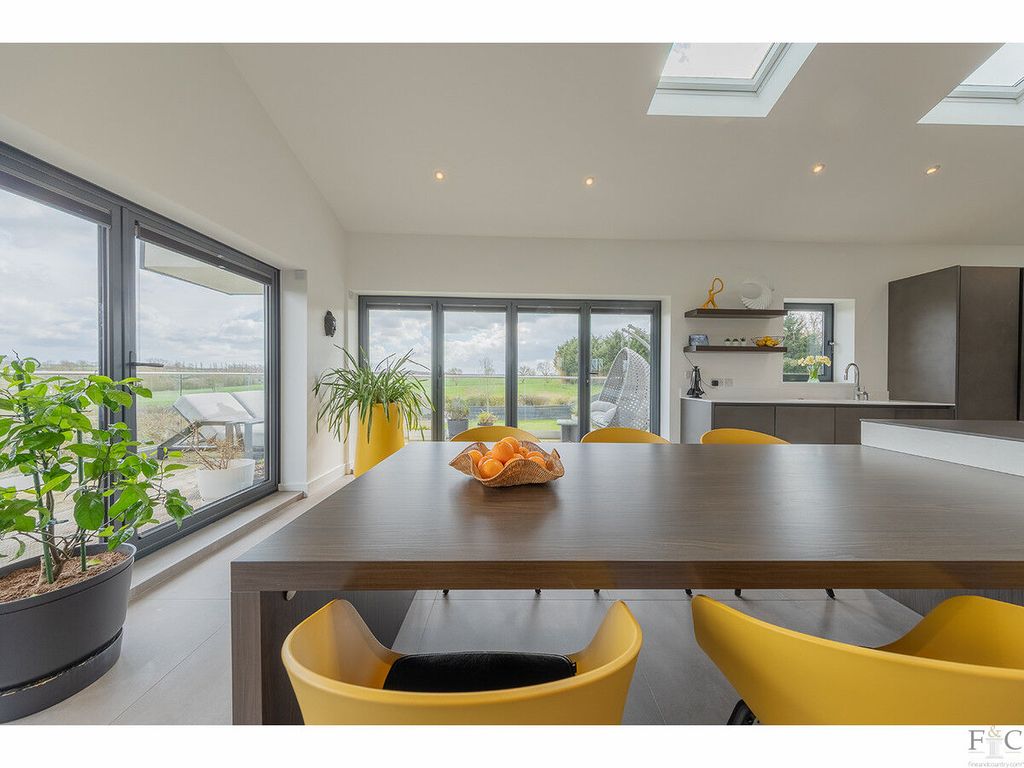 Additional image 16 of 6 bed detached house for saleChestnut Drive Stretton Hall, Great Glen LE2