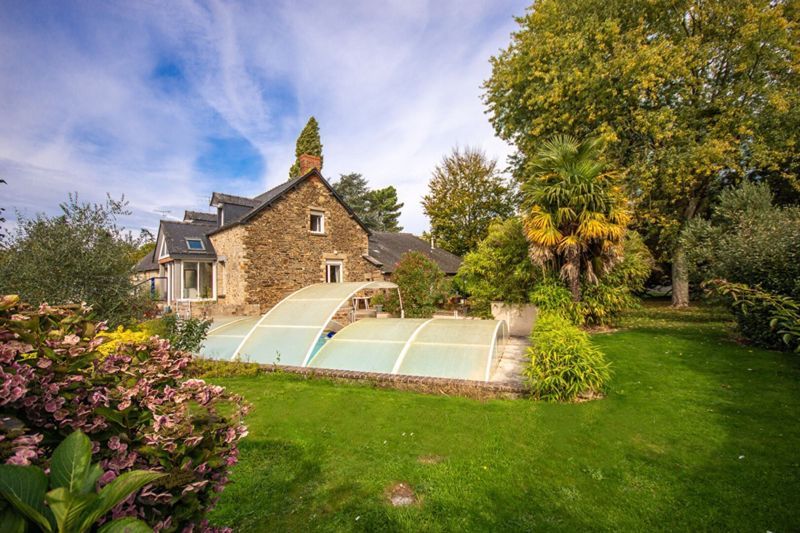 Property photo 1 of 8 Photo 1