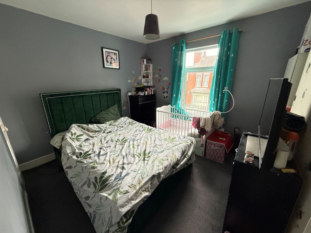 Property photo 3 of 4