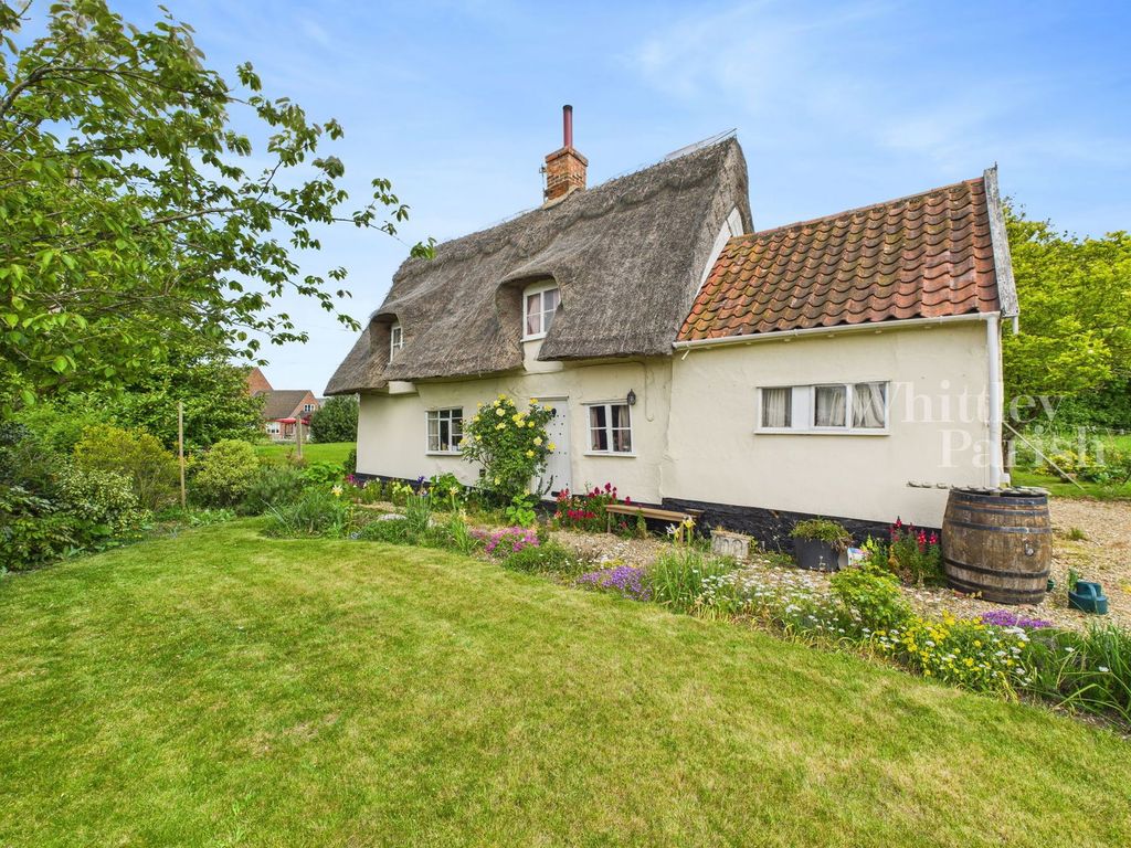 Property photo 1 of 27