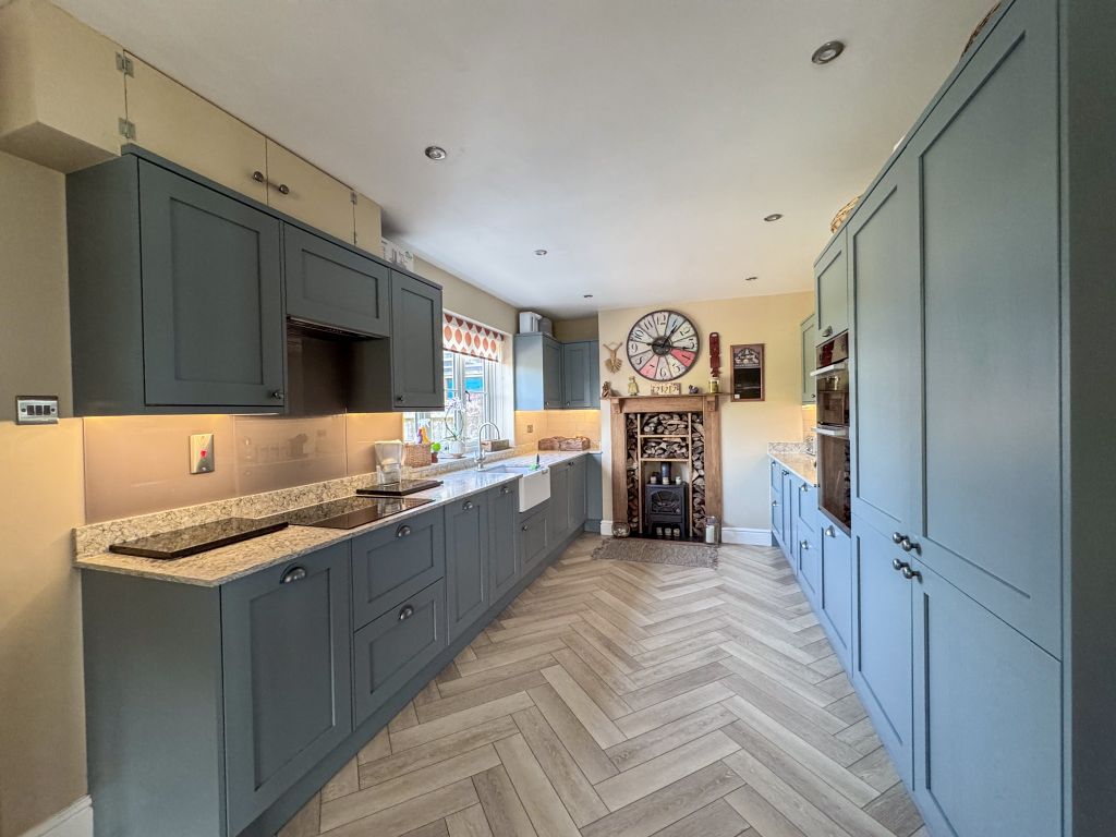Property photo 2 of 45 Img_9985
