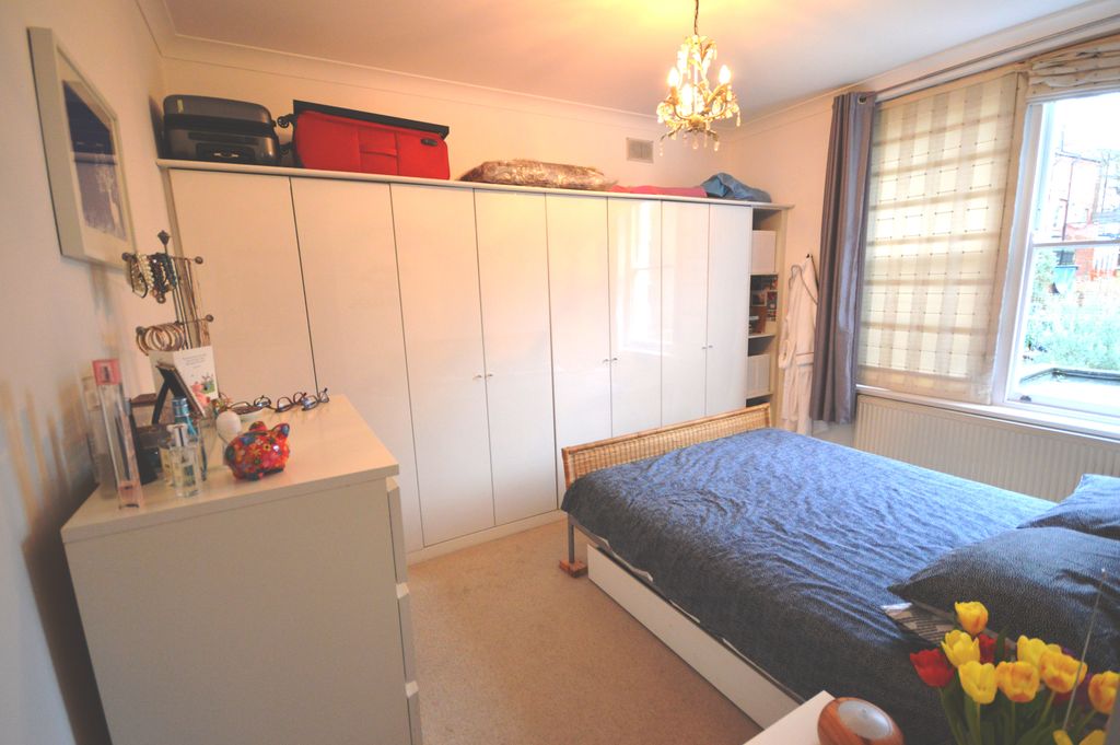 Property photo 3 of 5