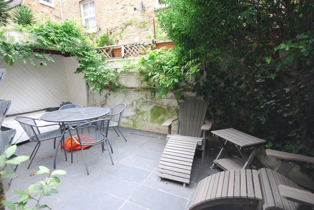 Property photo 3 of 7