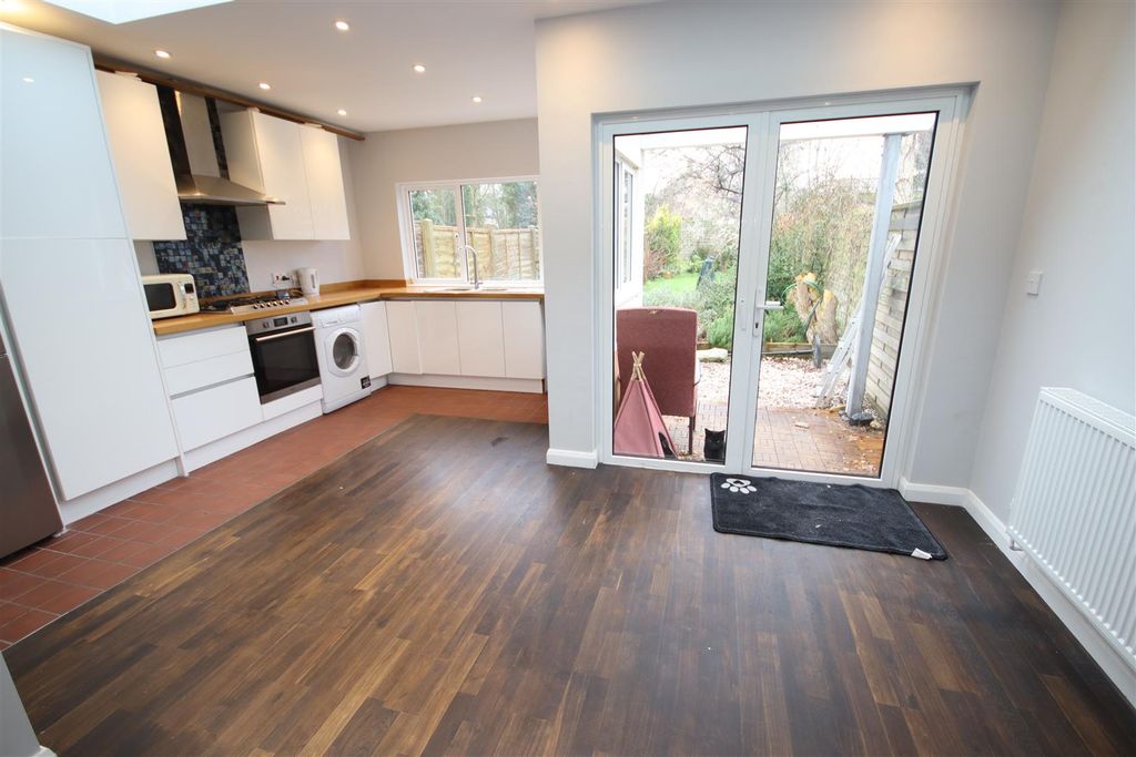 Property photo 3 of 10 Img_8160.Jpg