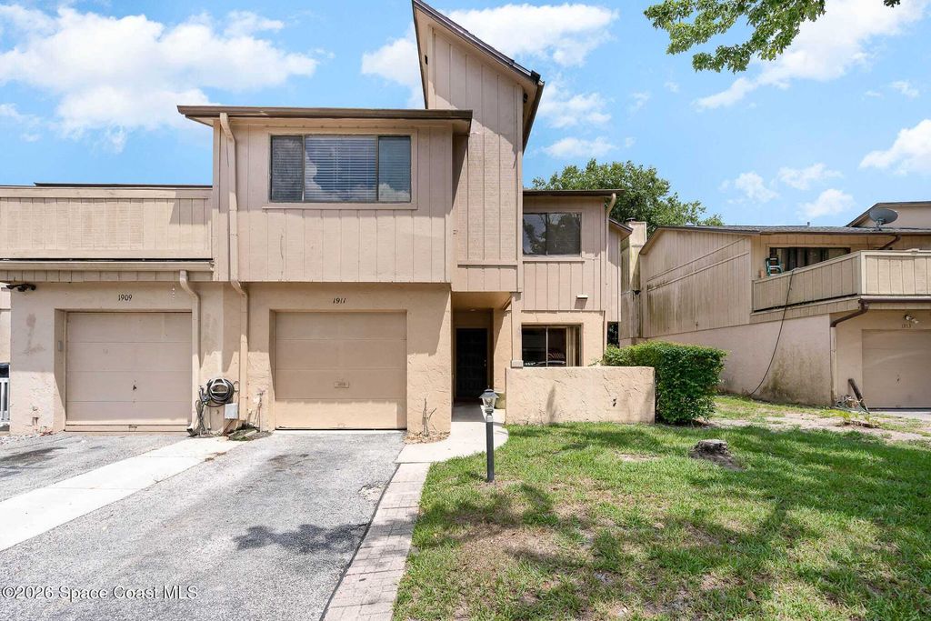 Property photo 1 of 28