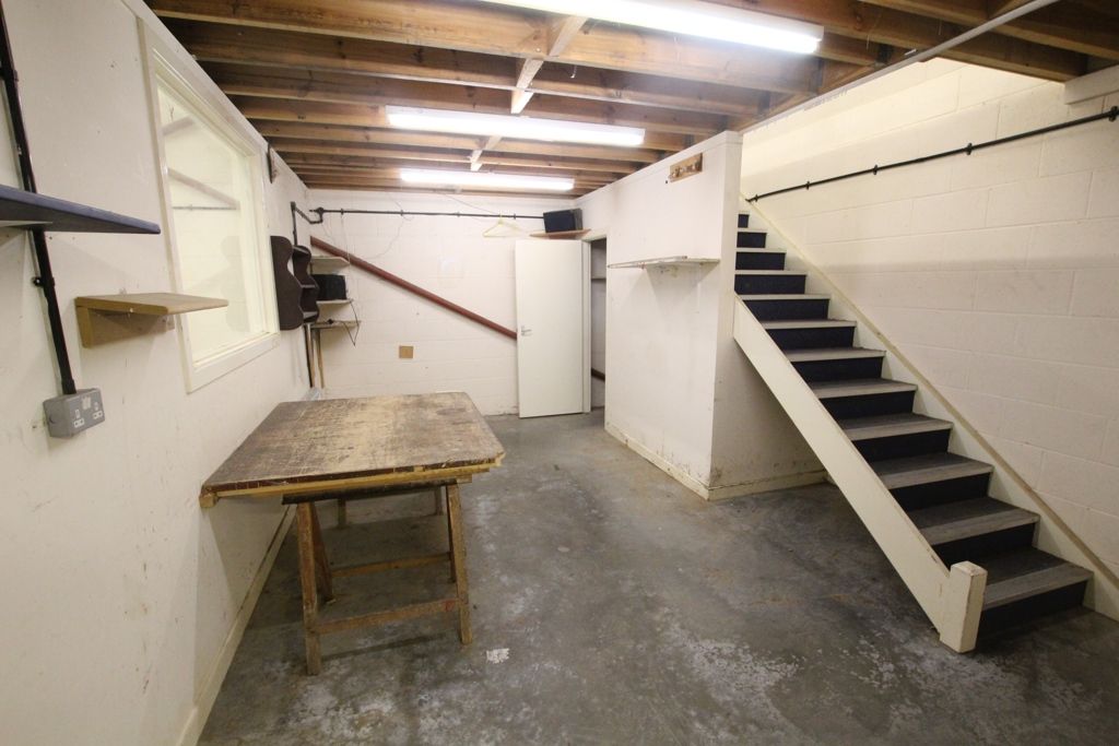 Property photo 3 of 7 Photo 3