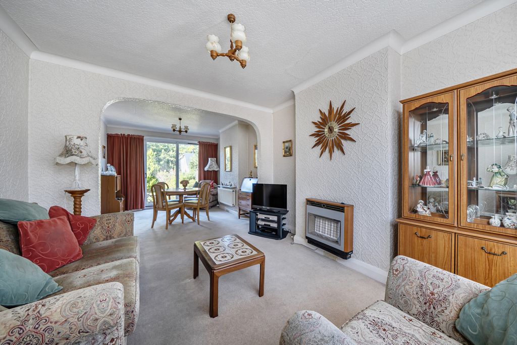 Property photo 3 of 14 3