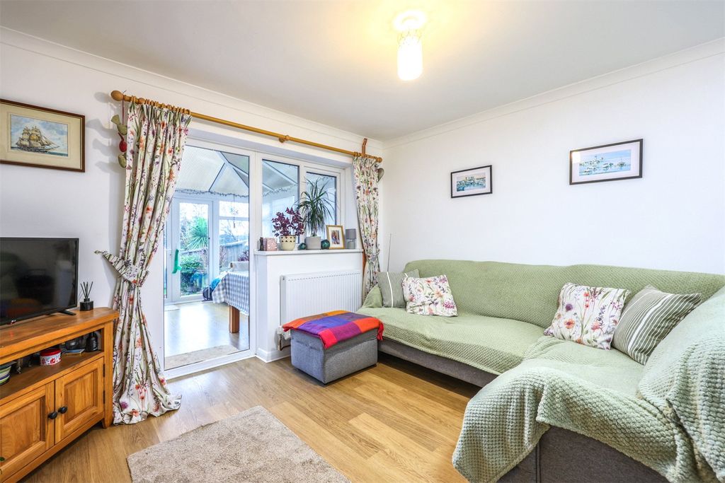 Property photo 3 of 12 Picture No. 04