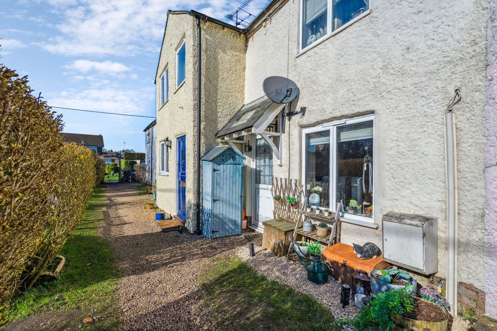 Property photo 1 of 31