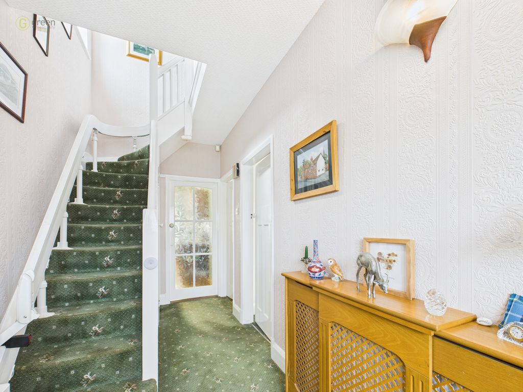 Property photo 3 of 23