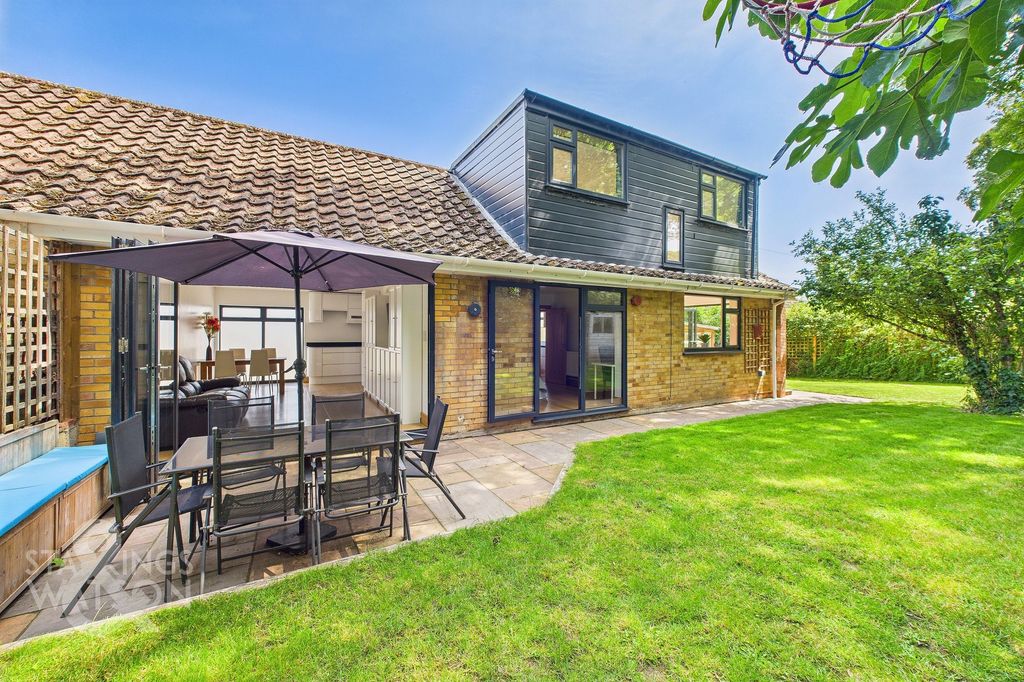Property photo 1 of 39
