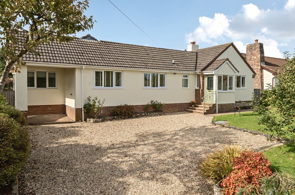 Property photo 1 of 27 Front