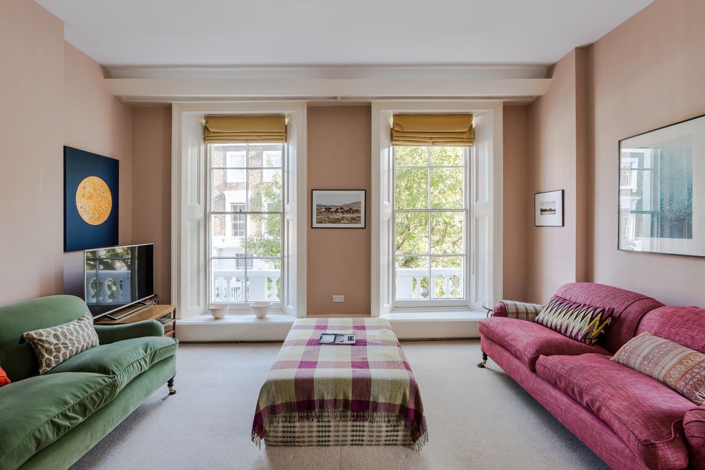 Property photo 2 of 26 312770 - 50 Winchester Street-7.Jpeg