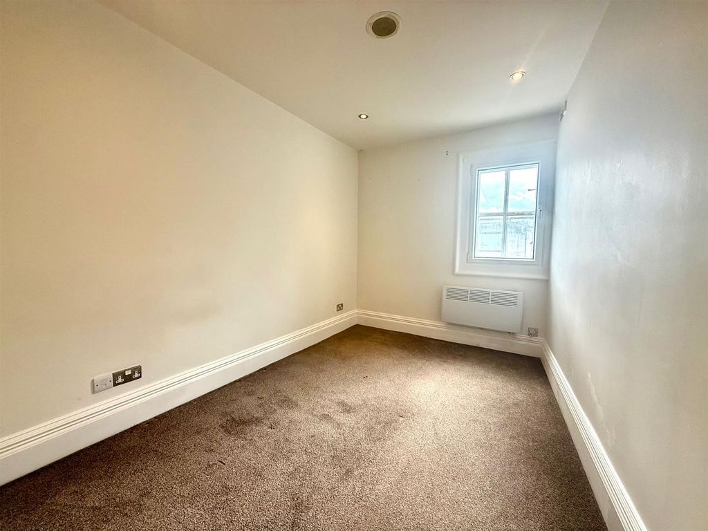 Property photo 1 of 5 10A60Ae8-F71c-418F-803A-Cdae1740E8Af.Jpg